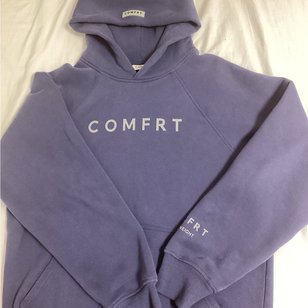 Comfrt Women's blue Hoodie